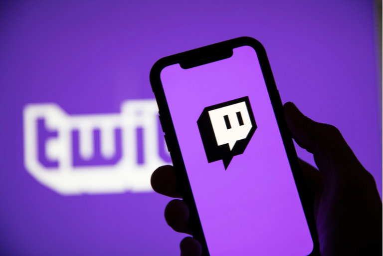 Twitch introduit l'interdiction des liens et des codes de jeu pendant les diffusions