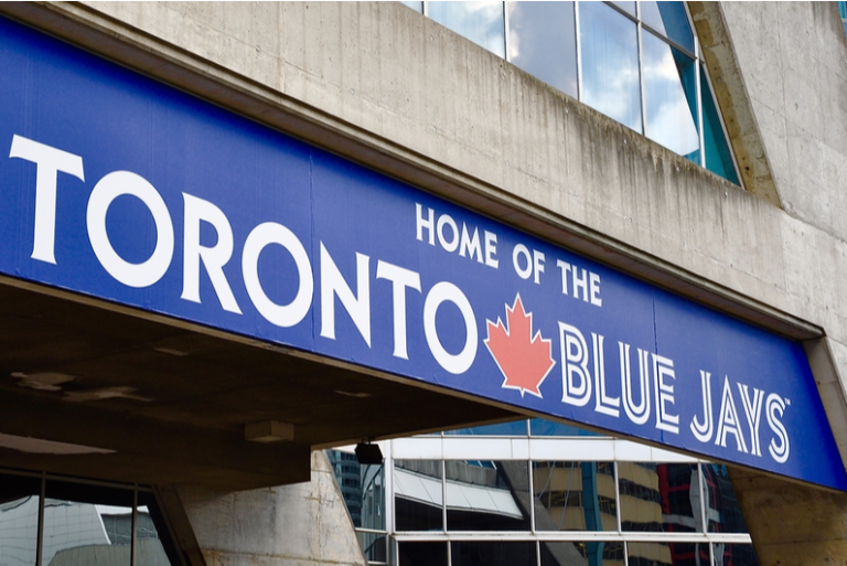 theScore Bet and Toronto Blue Jays Tie-Up in Historic Canadian Gaming Partnership