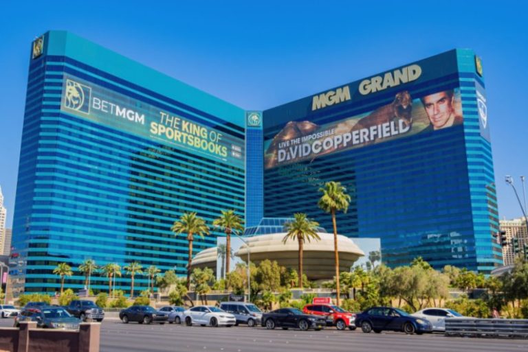 Panique de masse sur le Strip, WSOP alors que LVMPD dément les informations sur la fusillade du casino MGM